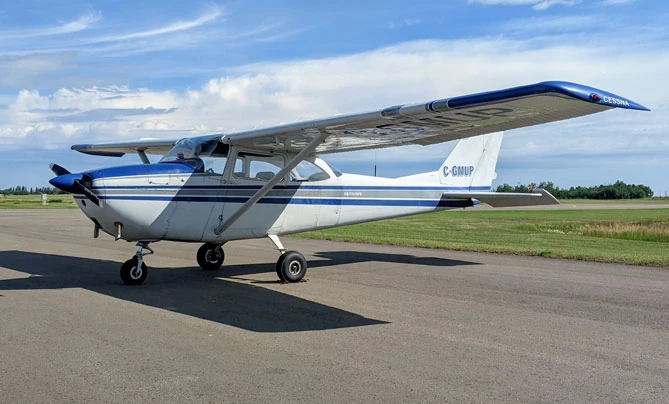 CESSNA 172