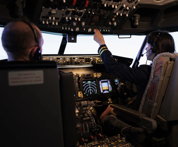 Comprehensive Flight Training for Aspiring Pilots